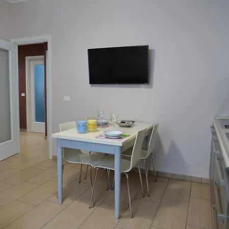Casa Salumiere ‐ Bicamere Con Posto Auto Vicinissimo Alla Spiagga Costa Azzurra Grado Exterior foto