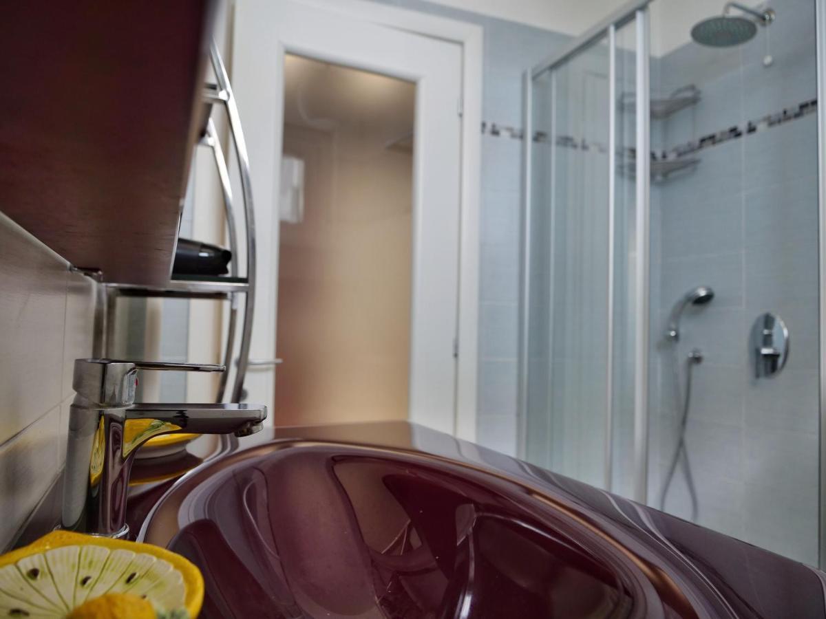 Apartment Casa Salumiere ‐ Bicamere Con Posto Auto Vicinissimo Spiagga Costa Azzurra *